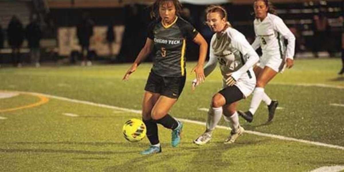 Michigan Tech Huskies and Northern Michigan Wildcats Play to a 1-1 Draw in Intense Soccer Clash
